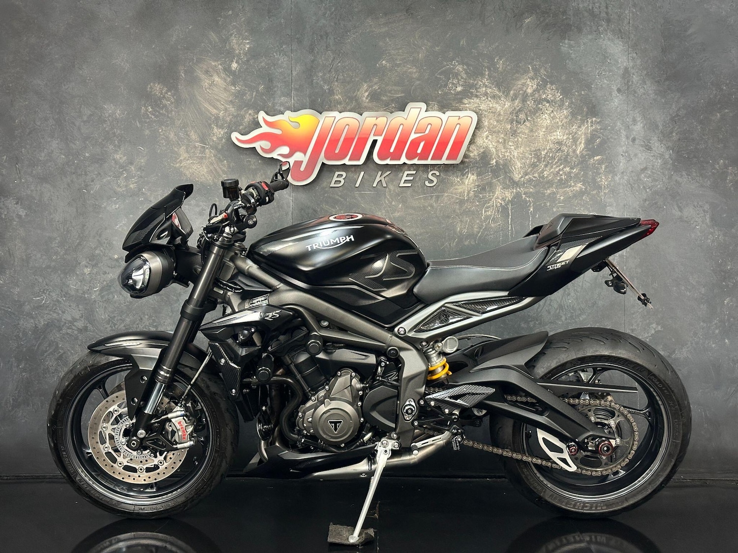 Used Triumph STREET 2021 for sale - 78585484: Photo 2