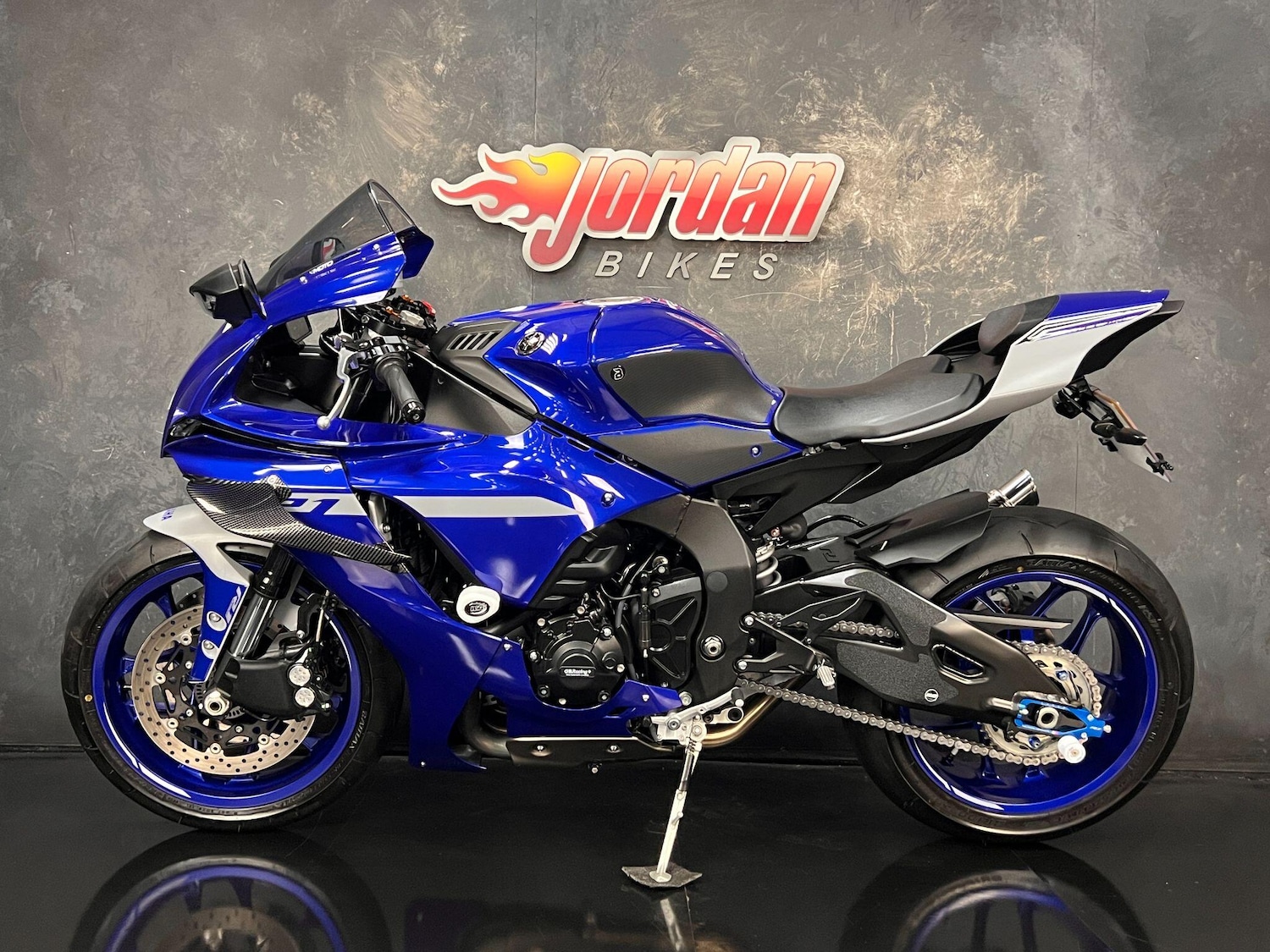 Used Yamaha R1 2021 for sale - 78705349: Photo 2
