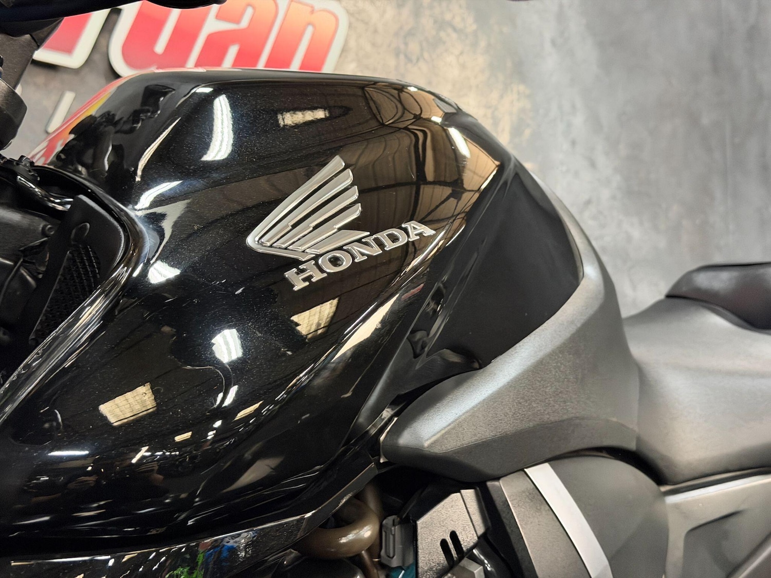 Used Honda CB 2009 for sale - 78586785: Photo 33