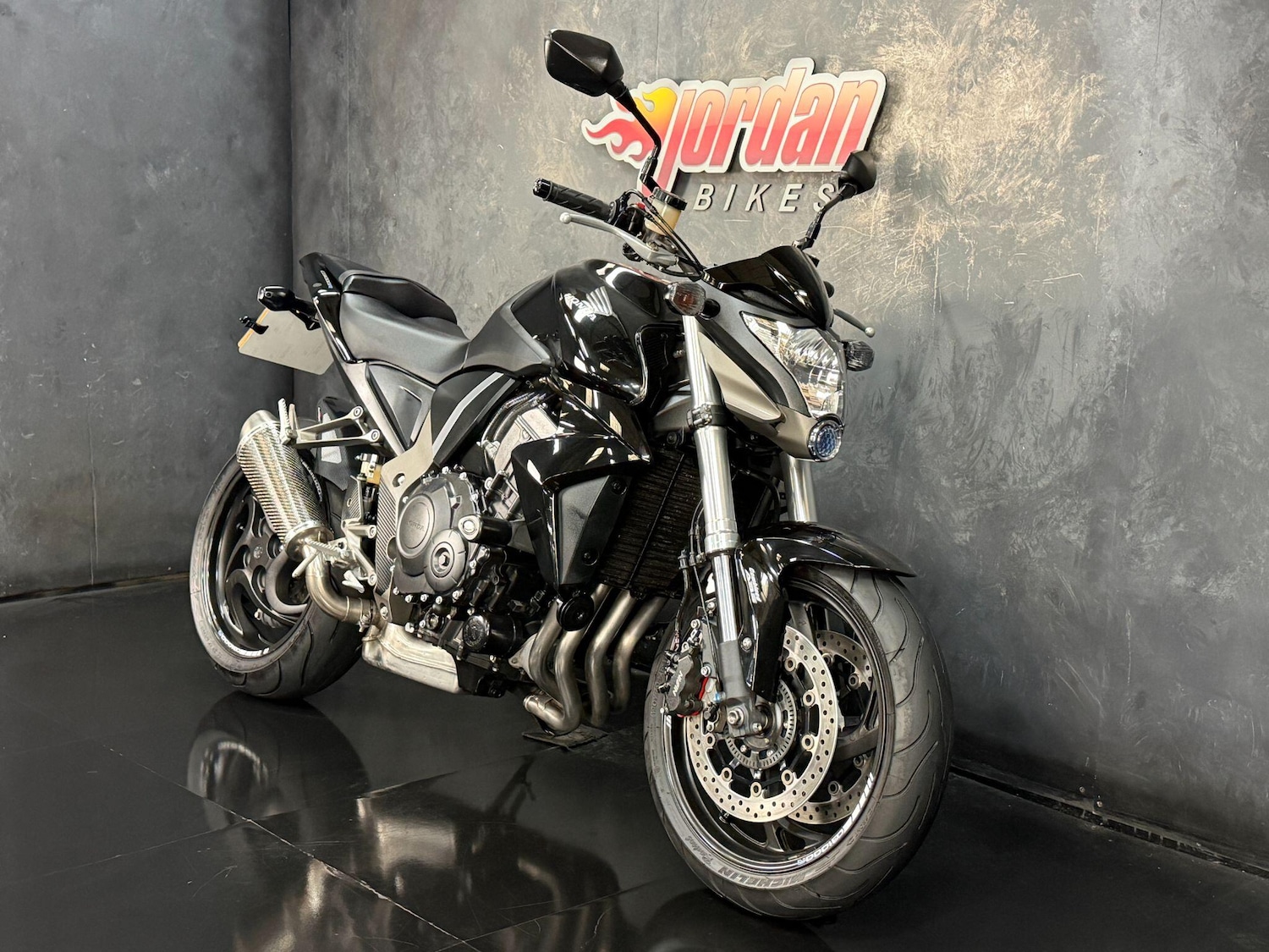 Used Honda CB 2009 for sale - 78586785: Photo 4