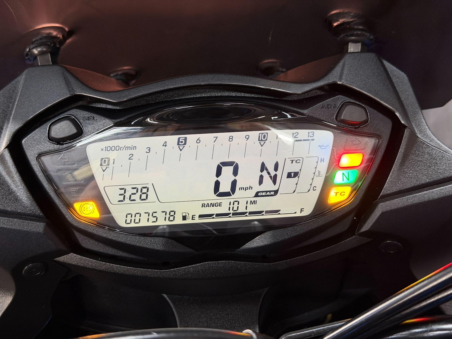 Used Suzuki GSX-S 2019 for sale - 78585760: Photo 3