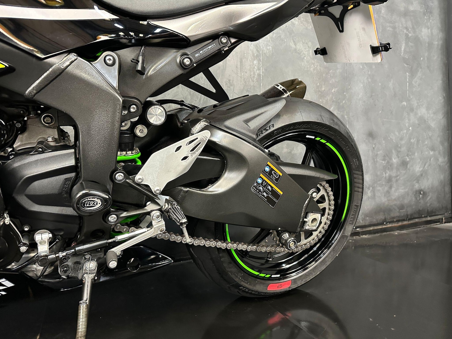 Used Kawasaki Ninja ZX-6R 2019 for sale - 78809259: Photo 39