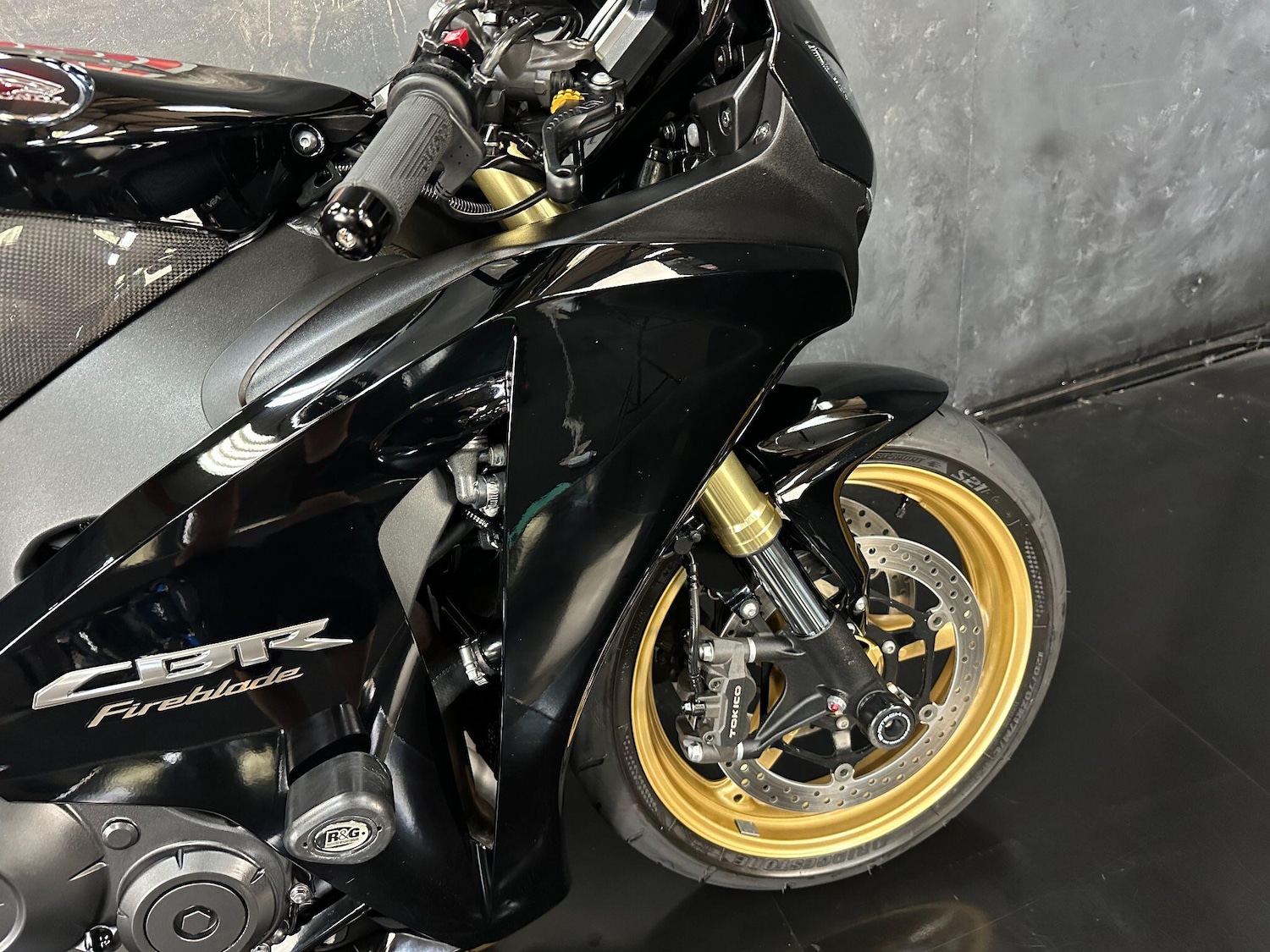 Used Honda CBR1000RR Fireblade 2010 for sale - 78752142: Photo 10