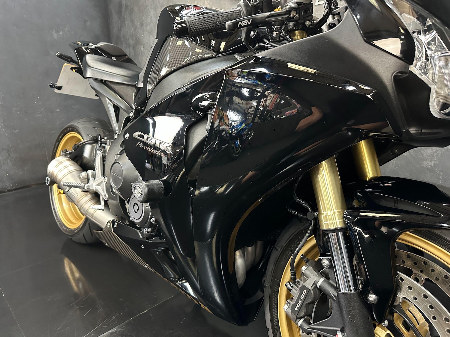 Used Honda CBR1000RR Fireblade 2010 for sale - 78752142: Photo 16