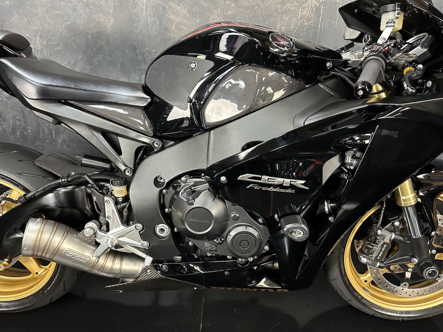 Used Honda CBR1000RR Fireblade 2010 for sale - 78752142: Photo 8