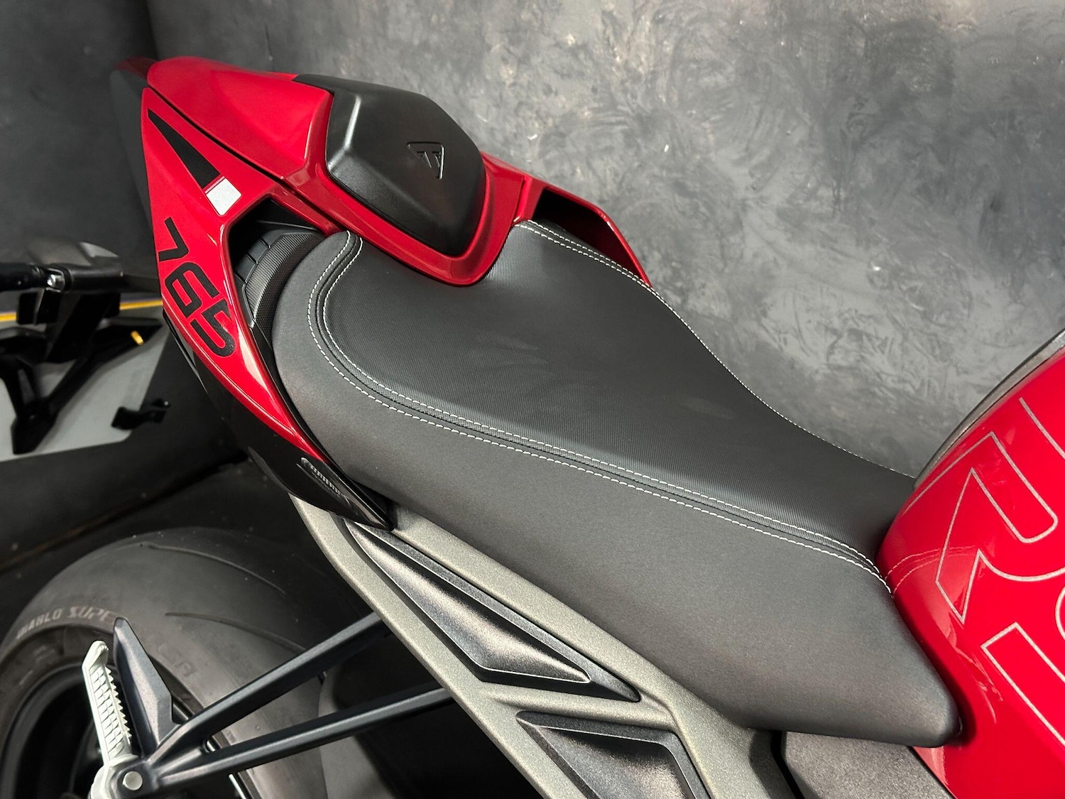 Used Triumph Street Triple 765 2023 for sale - 78891201: Photo 17