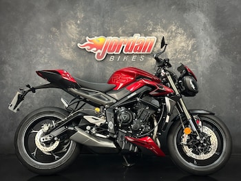 Used Triumph Street Triple 765 2023 for sale - bike-78891201: Photo