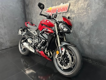 Used Triumph Street Triple 765 2023 for sale - bike-78891201: Photo
