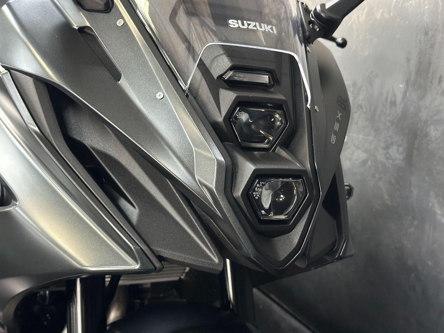 Used Suzuki GSX 800 FRQM5 GSX-8R 2025 for sale - 78585567: Photo 12