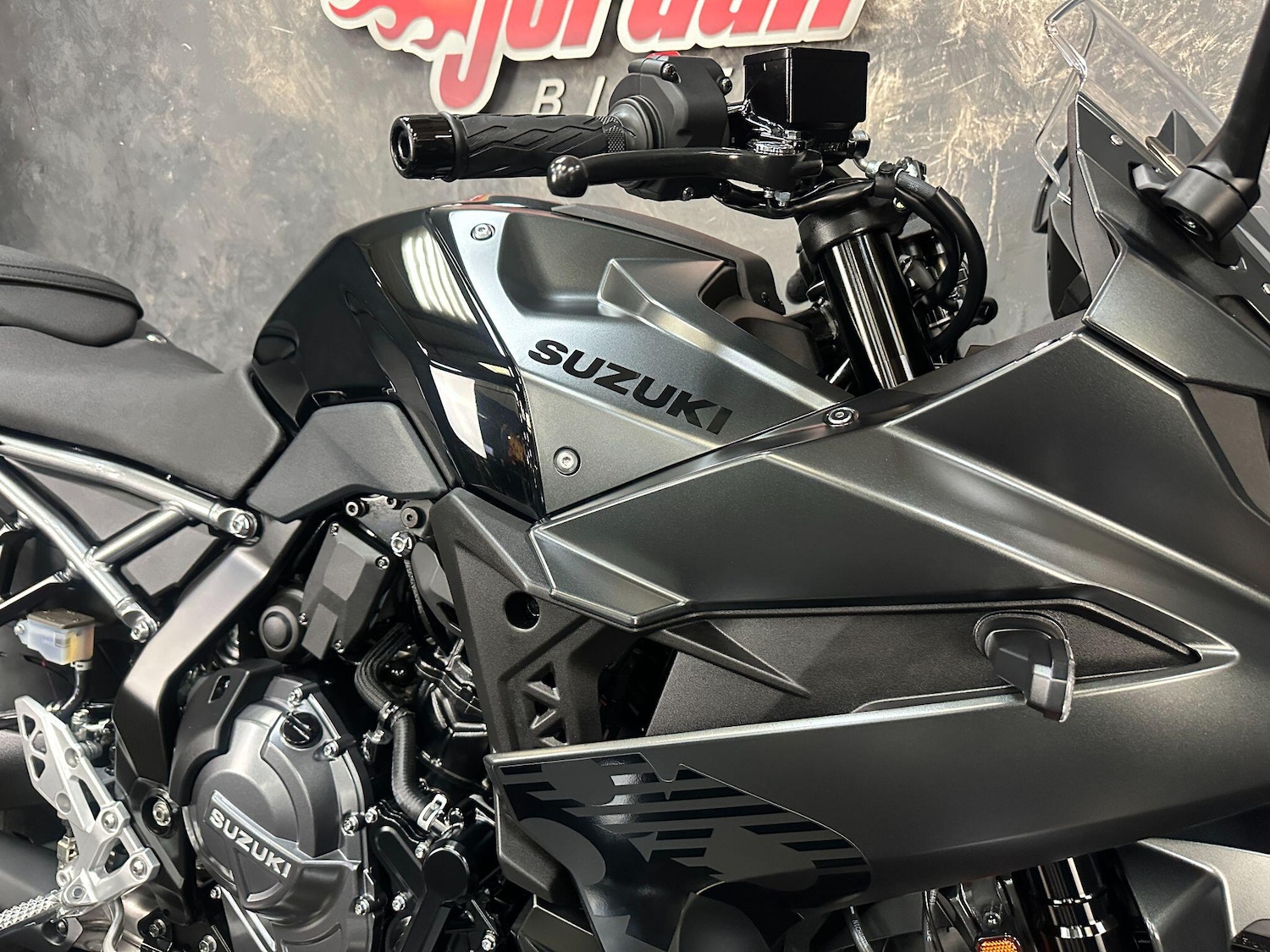 Used Suzuki GSX 800 FRQM5 GSX-8R 2025 for sale - 78585567: Photo 14