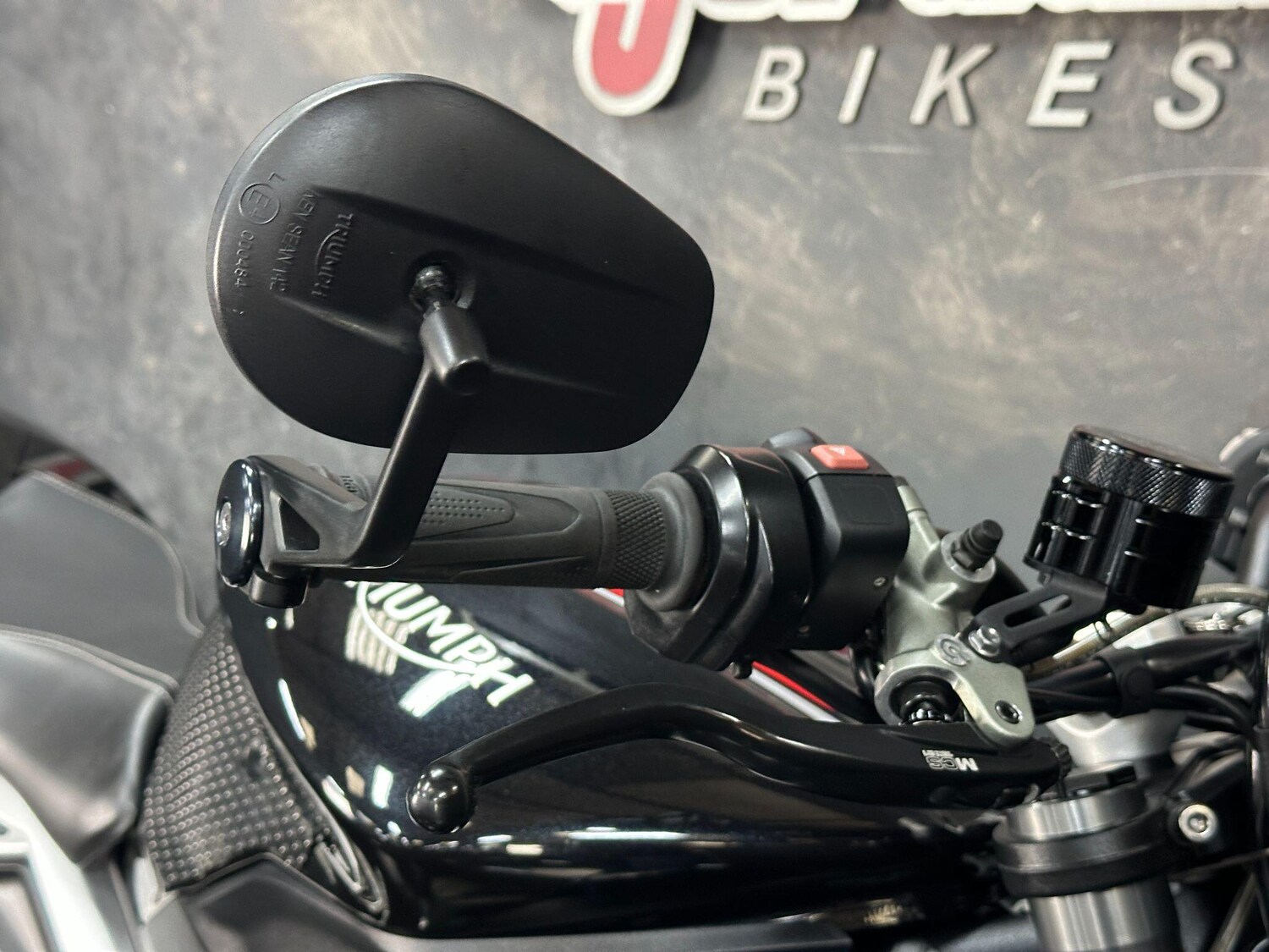 Used Triumph STREET 2017 for sale - 78830347: Photo 15