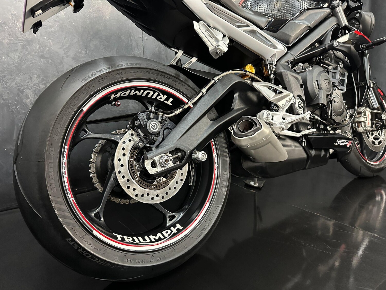 Used Triumph STREET 2017 for sale - 78830347: Photo 27