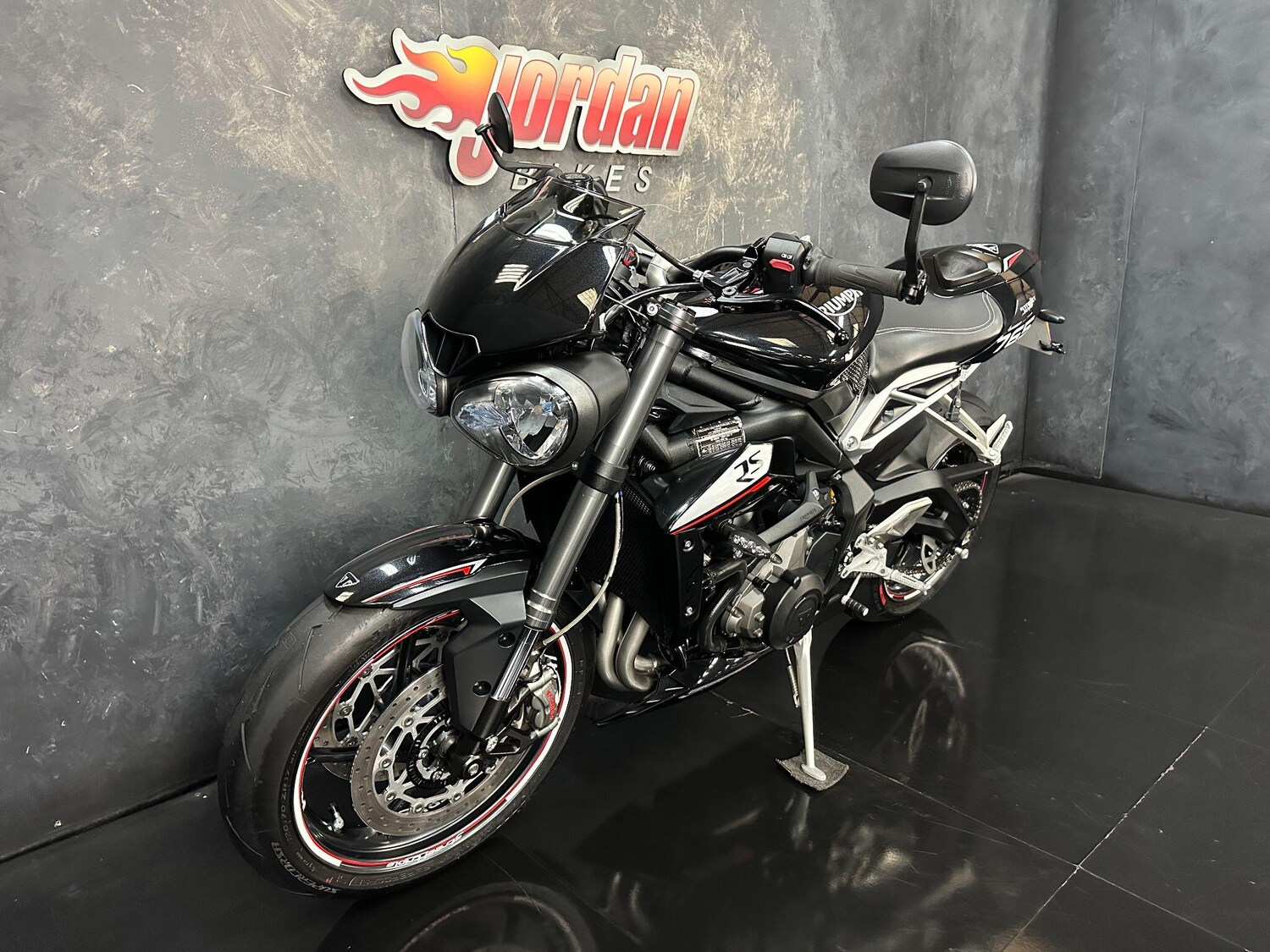 Used Triumph STREET 2017 for sale - 78830347: Photo 35