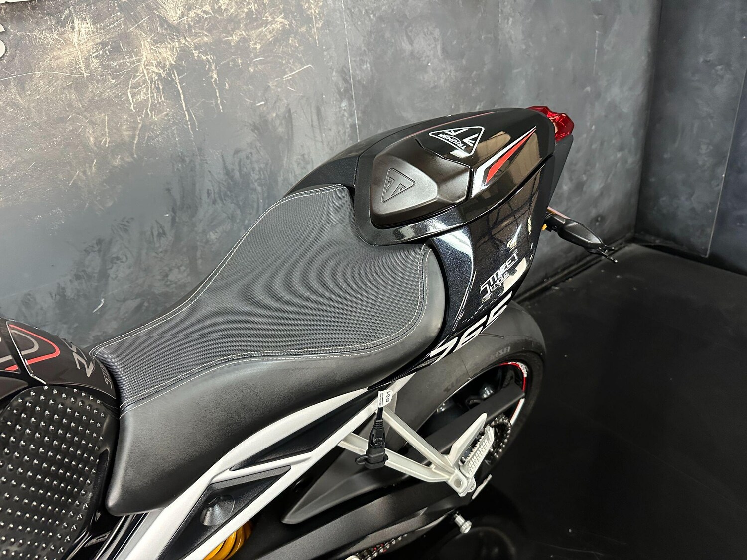 Used Triumph STREET 2017 for sale - 78830347: Photo 41