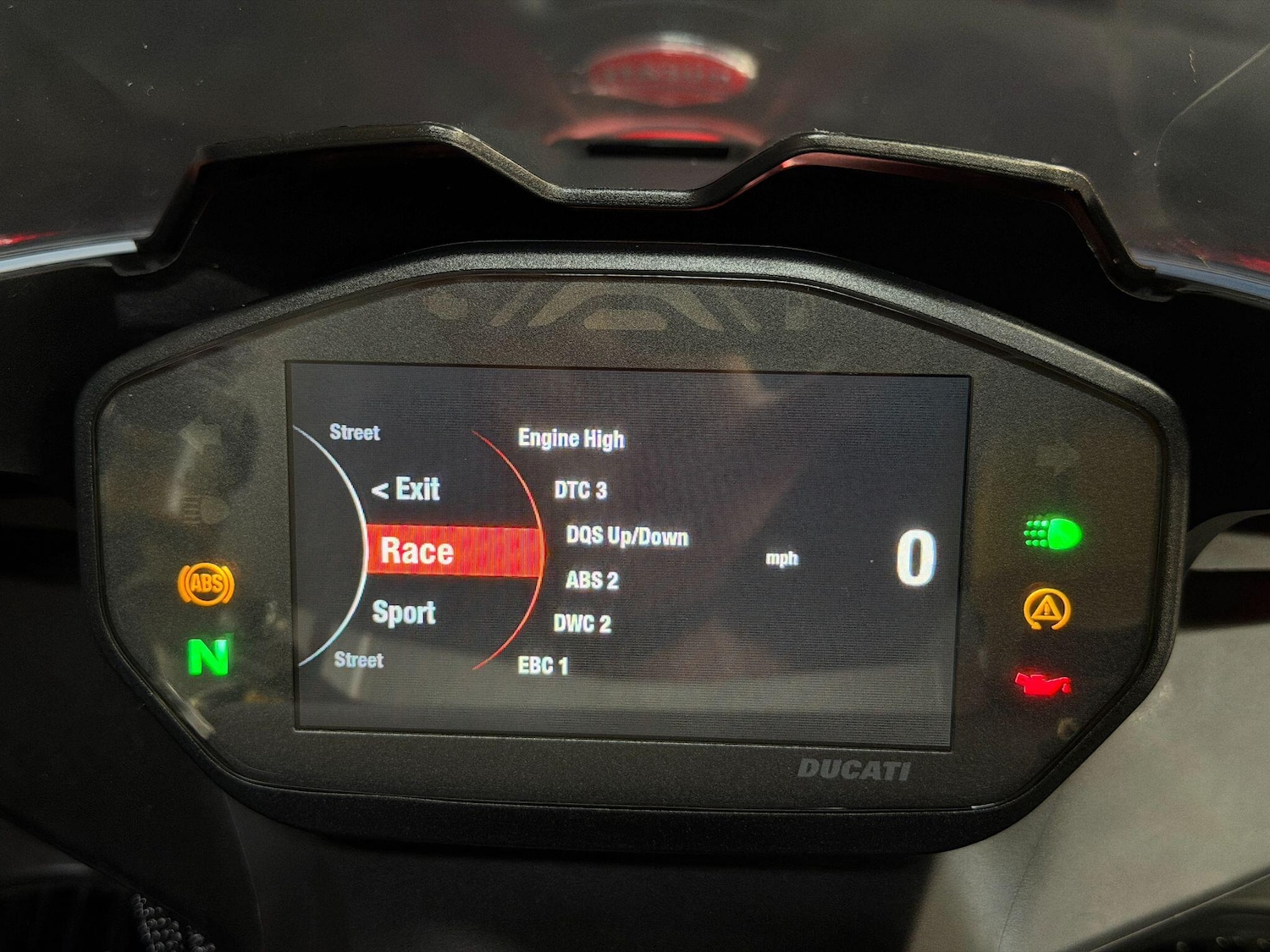 Used Ducati Panigale V2 2021 for sale - 78586726: Photo 7
