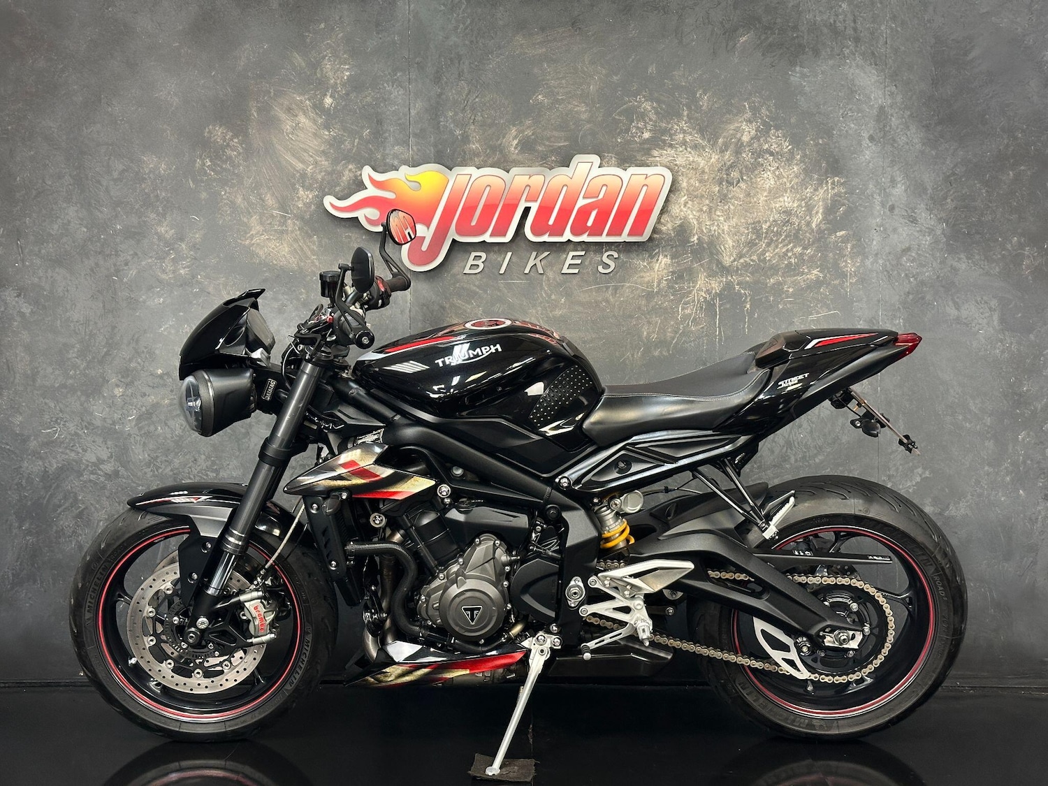 Used Triumph STREET 2017 for sale - 78586786: Photo 2