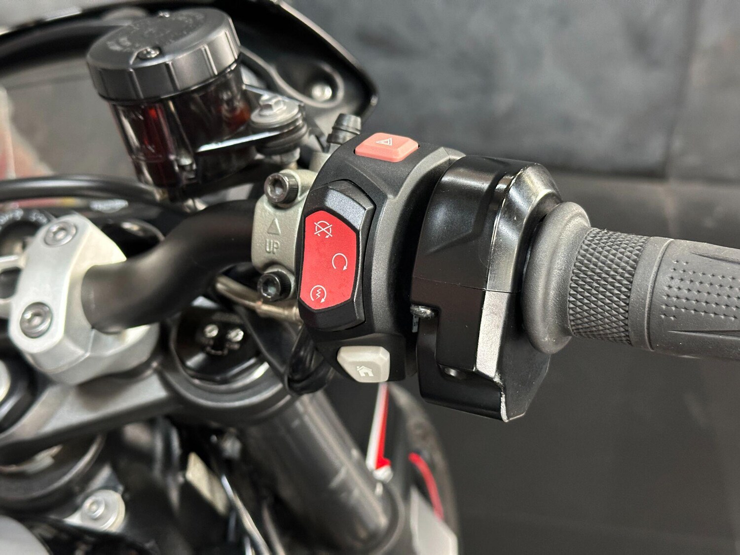 Used Triumph STREET 2017 for sale - 78586786: Photo 26