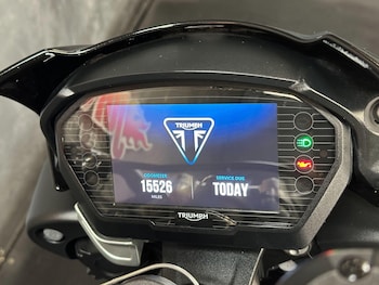 Used Triumph STREET 2017 for sale - bike-78586786: Photo