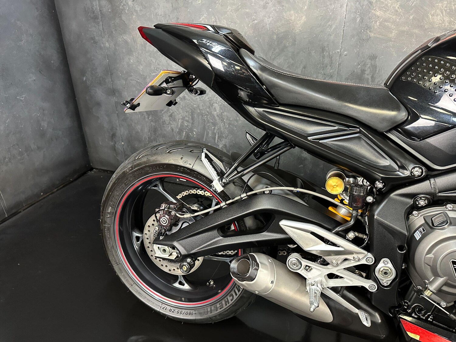 Used Triumph STREET 2017 for sale - 78586786: Photo 7
