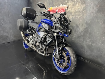 Used Yamaha MT-10 2019 for sale - bike-79337780: Photo