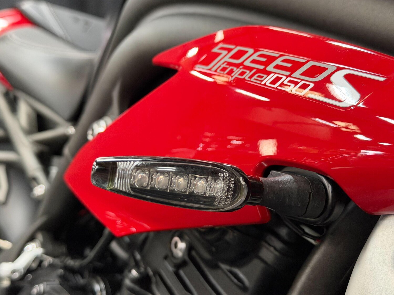 Used Triumph Speed Triple 1050 2017 for sale - 78728528: Photo 16