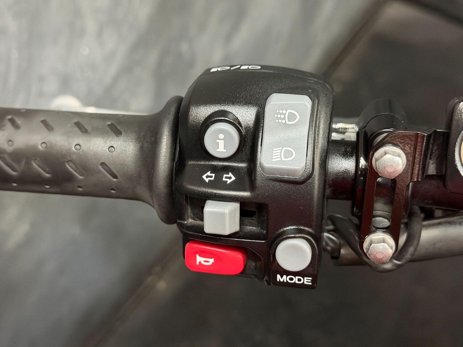 Used Triumph Speed Triple 1050 2017 for sale - 78728528: Photo 27