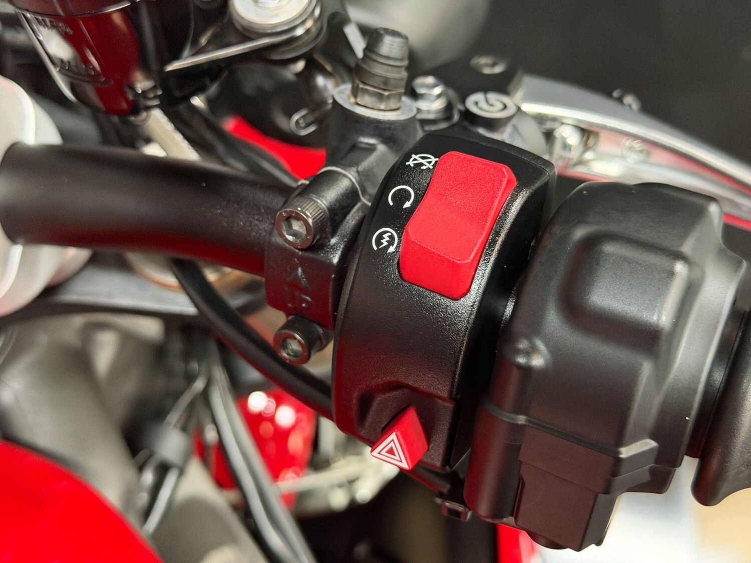 Used Triumph Speed Triple 1050 2017 for sale - 78728528: Photo 28