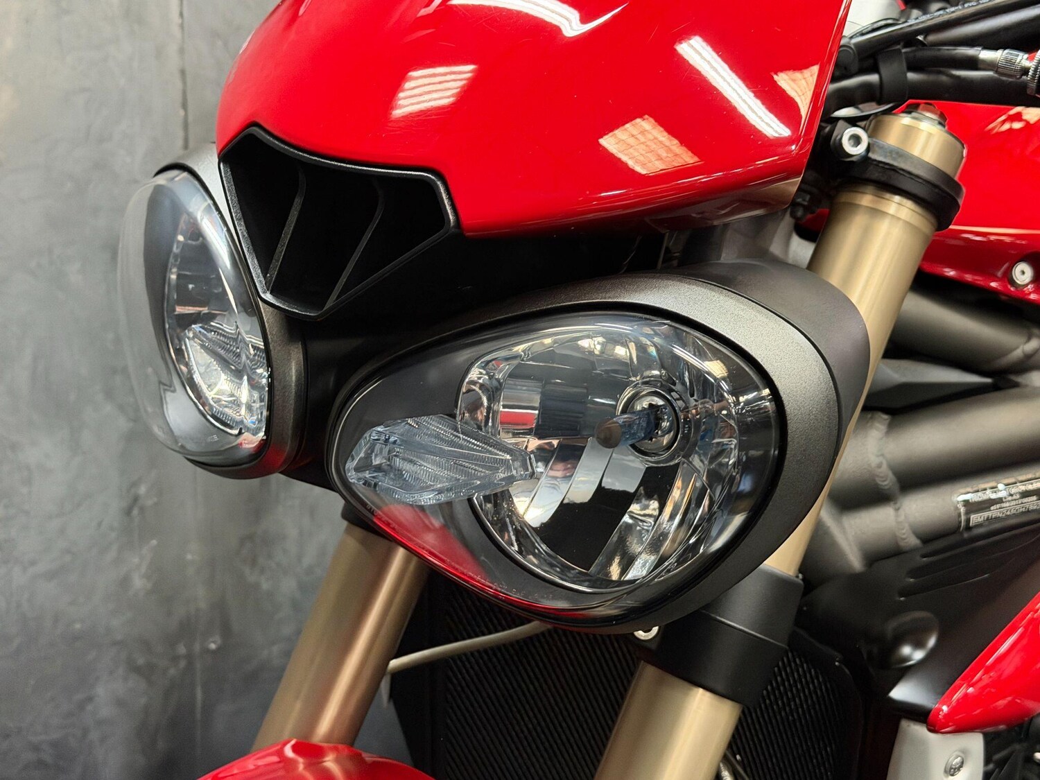 Used Triumph Speed Triple 1050 2017 for sale - 78728528: Photo 35