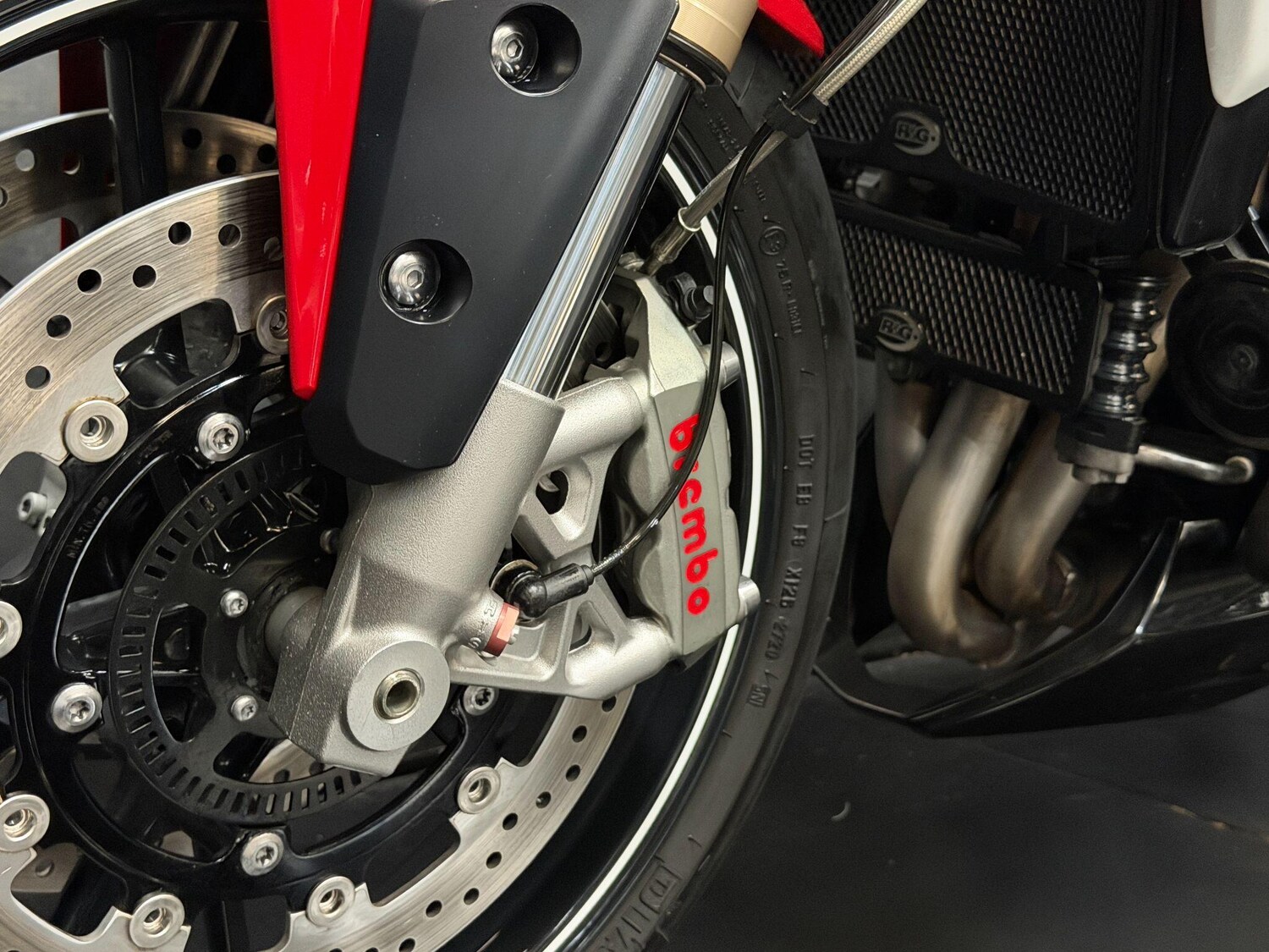Used Triumph Speed Triple 1050 2017 for sale - 78728528: Photo 37