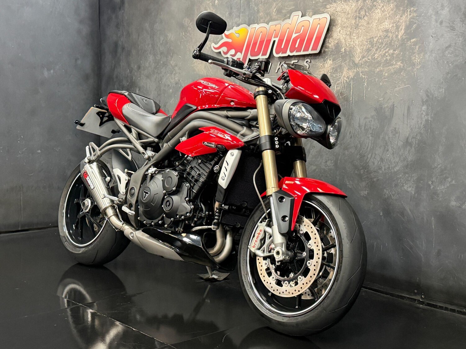 Used Triumph Speed Triple 1050 2017 for sale - 78728528: Photo 4