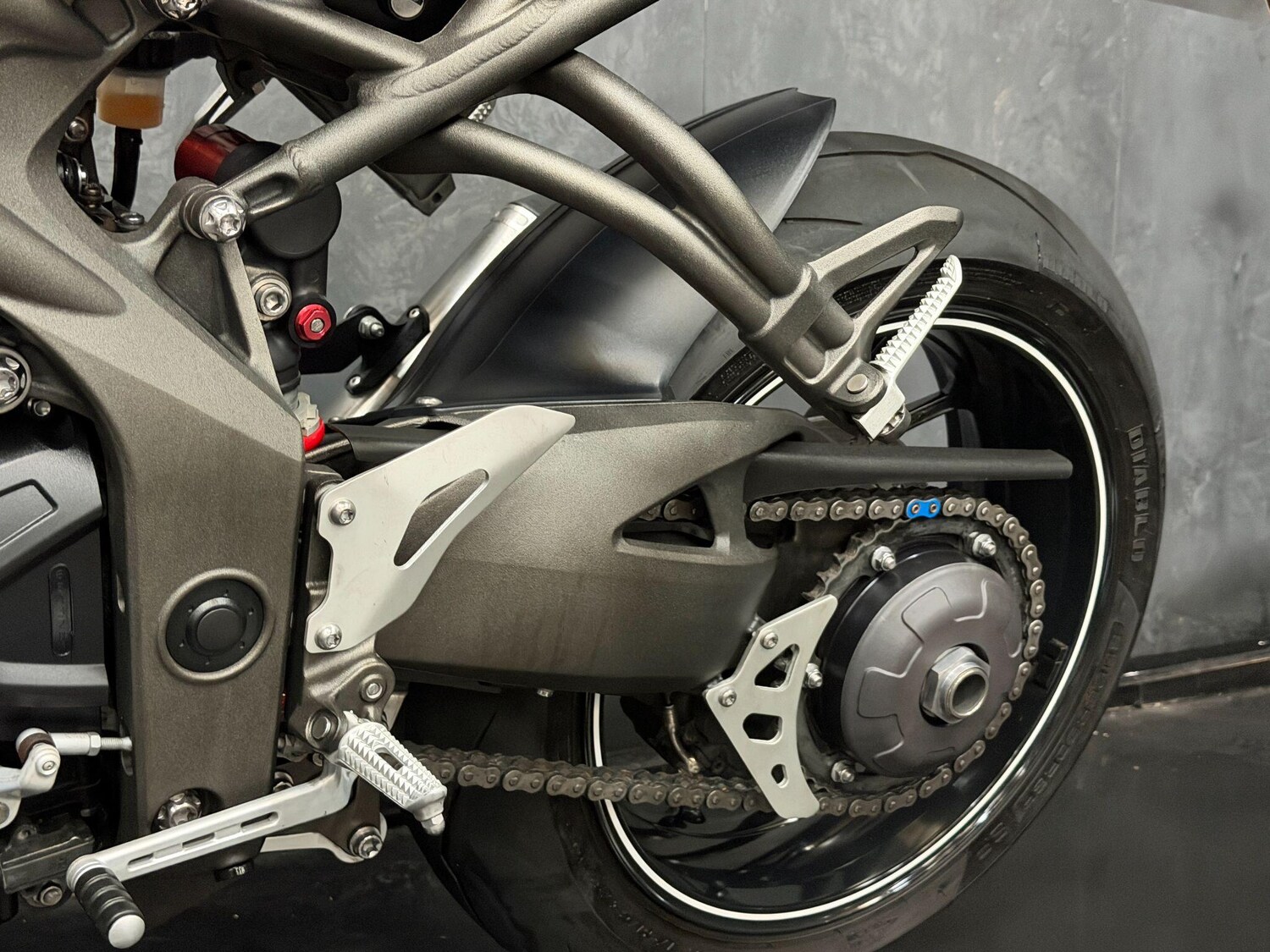 Used Triumph Speed Triple 1050 2017 for sale - 78728528: Photo 42