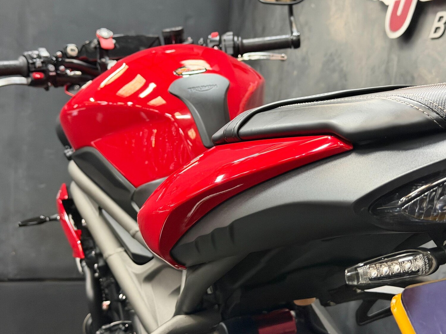 Used Triumph Speed Triple 1050 2017 for sale - 78728528: Photo 45