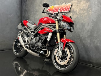 Used Triumph Speed Triple 1050 2017 for sale - bike-78728528: Photo