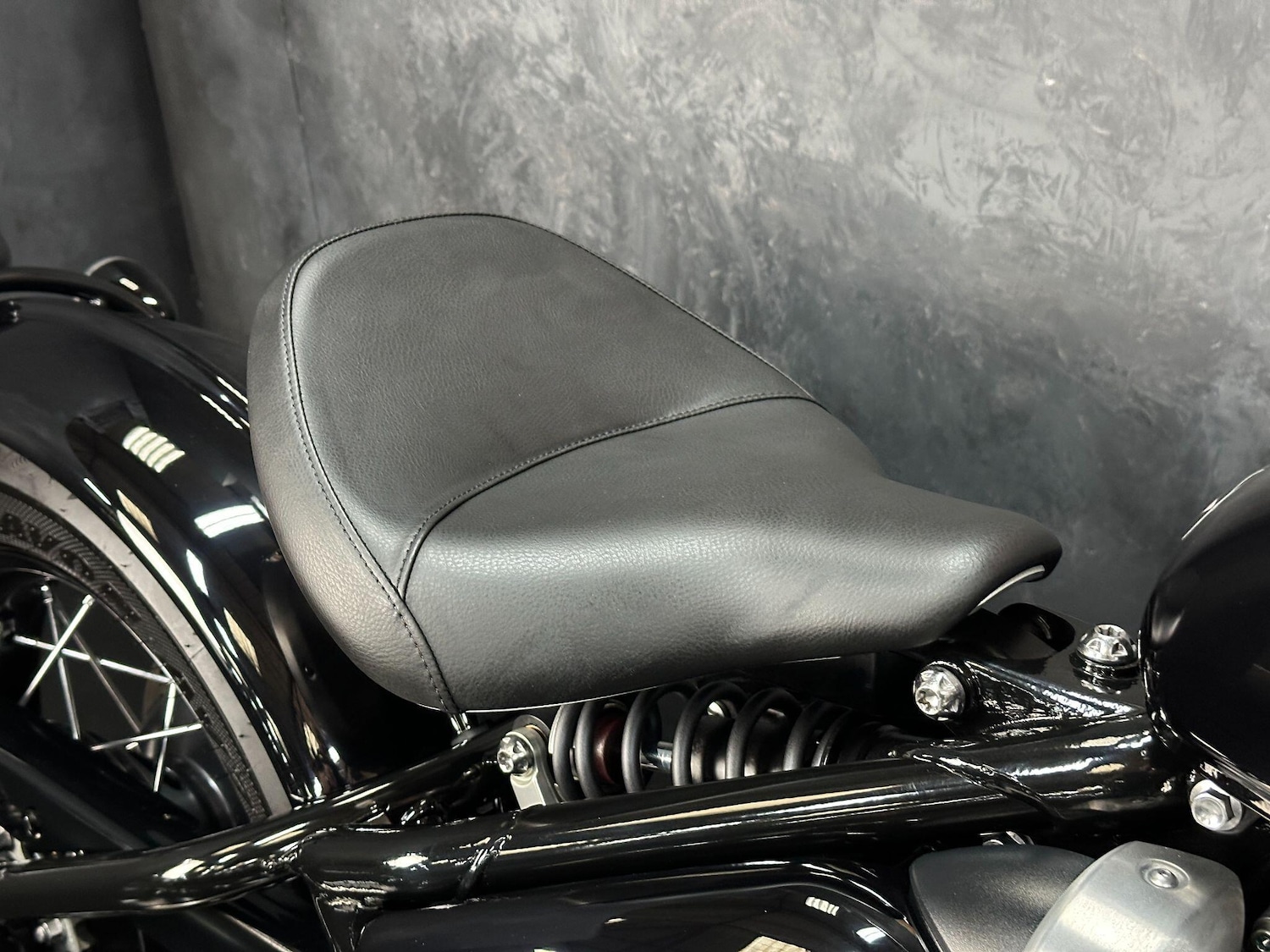 Used Triumph Bobber 2017 for sale - 78636236: Photo 17