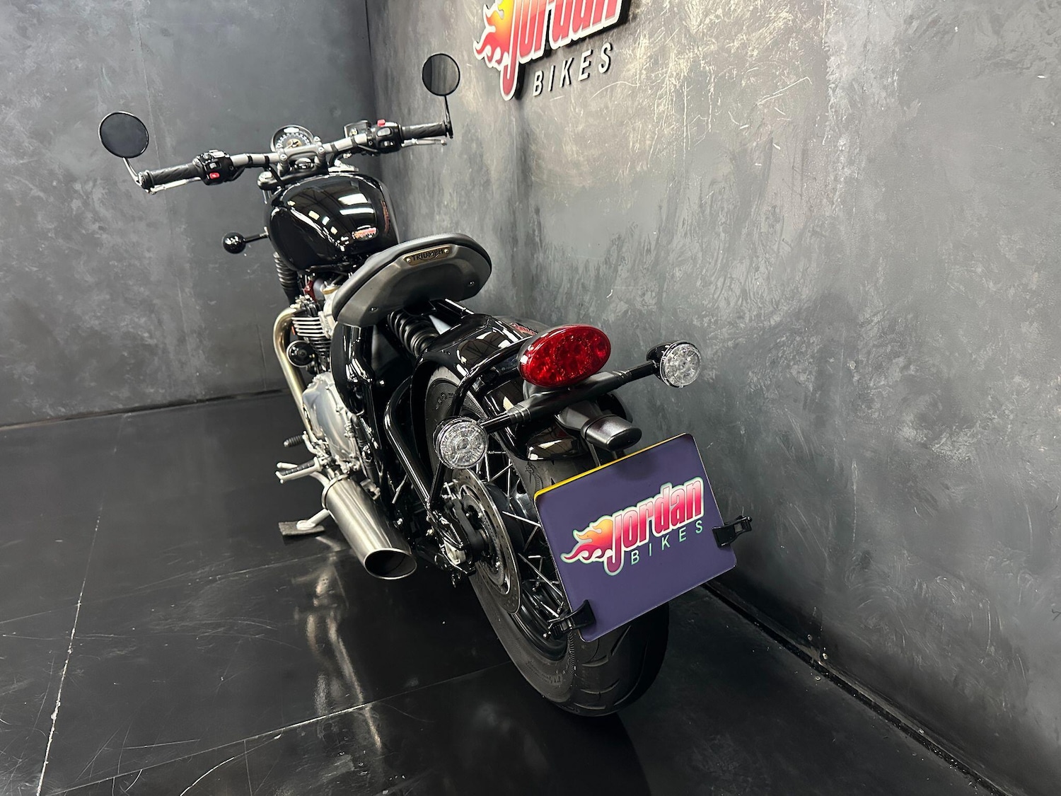 Used Triumph Bobber 2017 for sale - 78636236: Photo 33