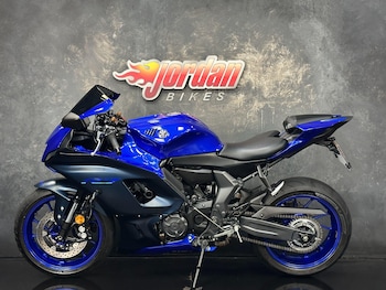 Used Yamaha R7 2024 for sale - bike-78988137: Photo
