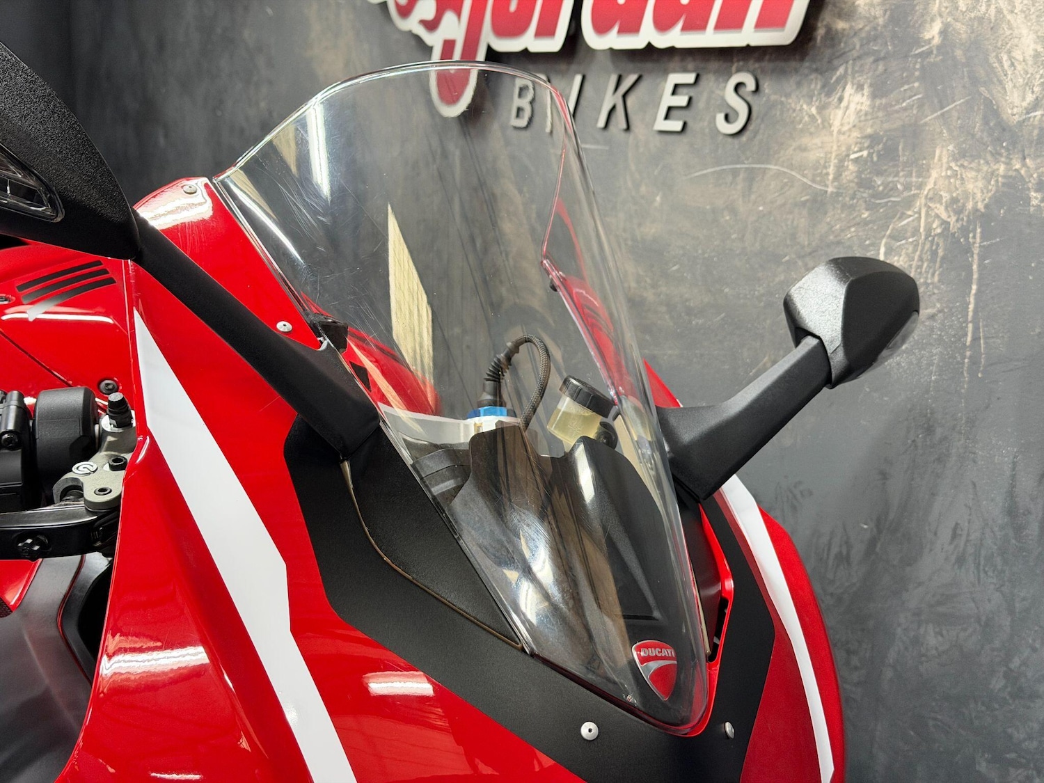 Used Ducati Panigale V4S 2021 for sale - 78585825: Photo 10