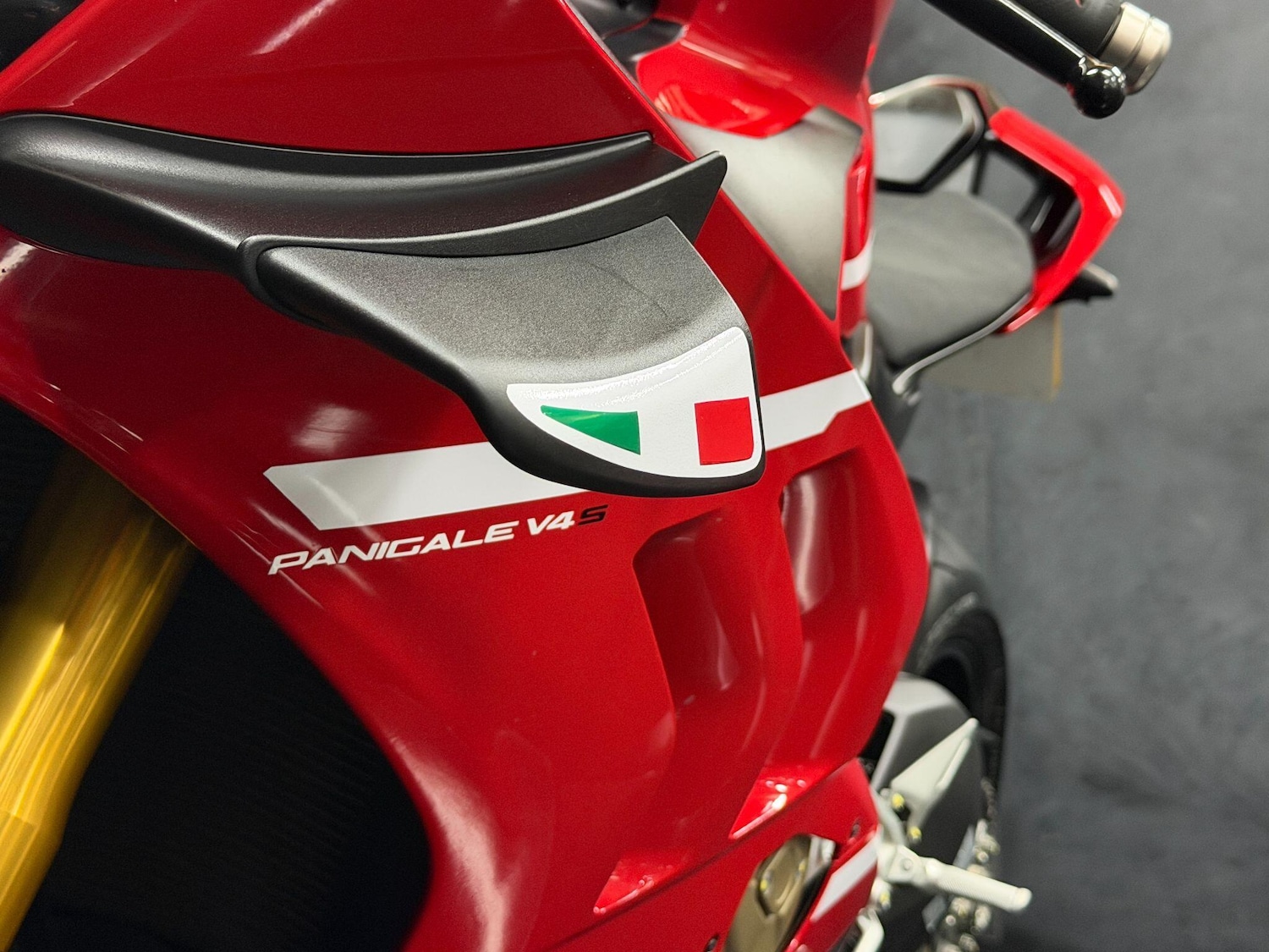 Used Ducati Panigale V4S 2021 for sale - 78585825: Photo 39