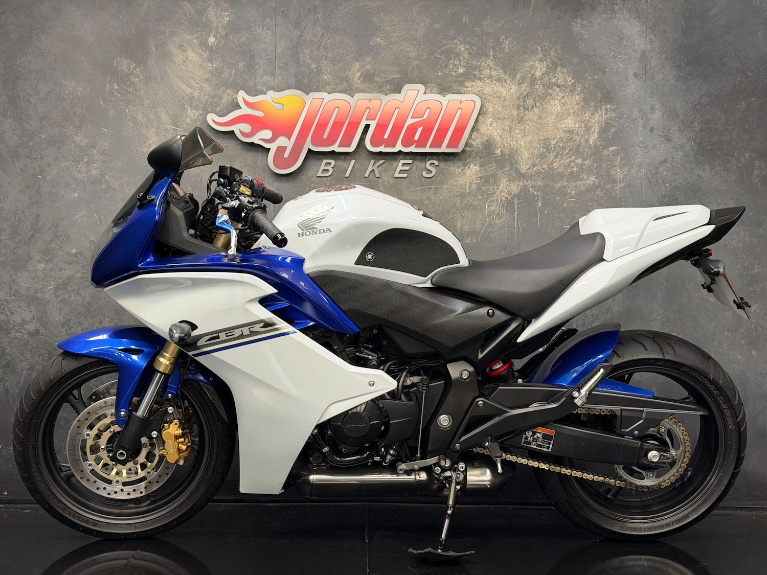 Used Honda CBR 2012 for sale - 78585803: Photo 2