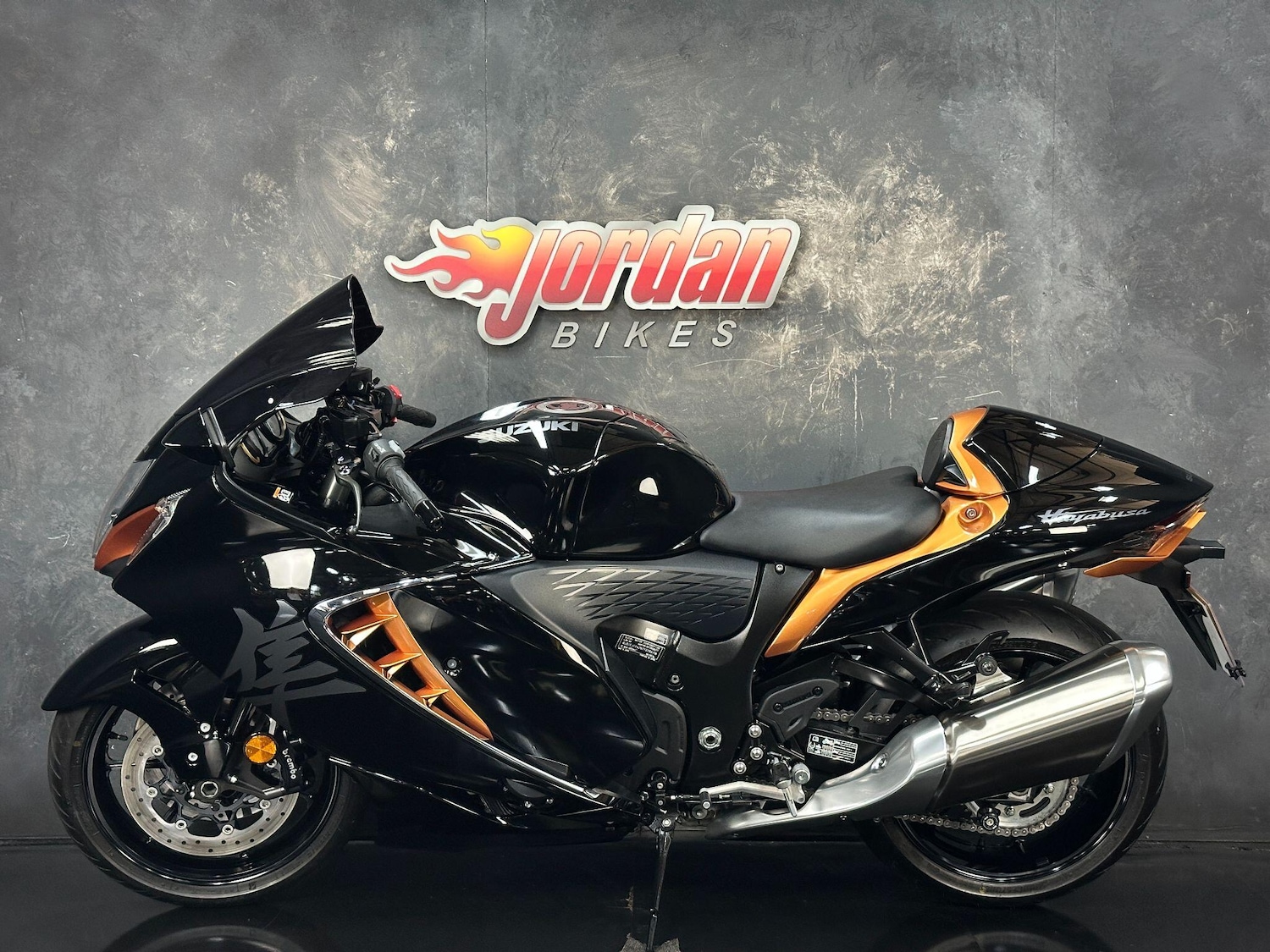 Used Suzuki GSX1300R Hayabusa for sale - 78947555: Photo 2
