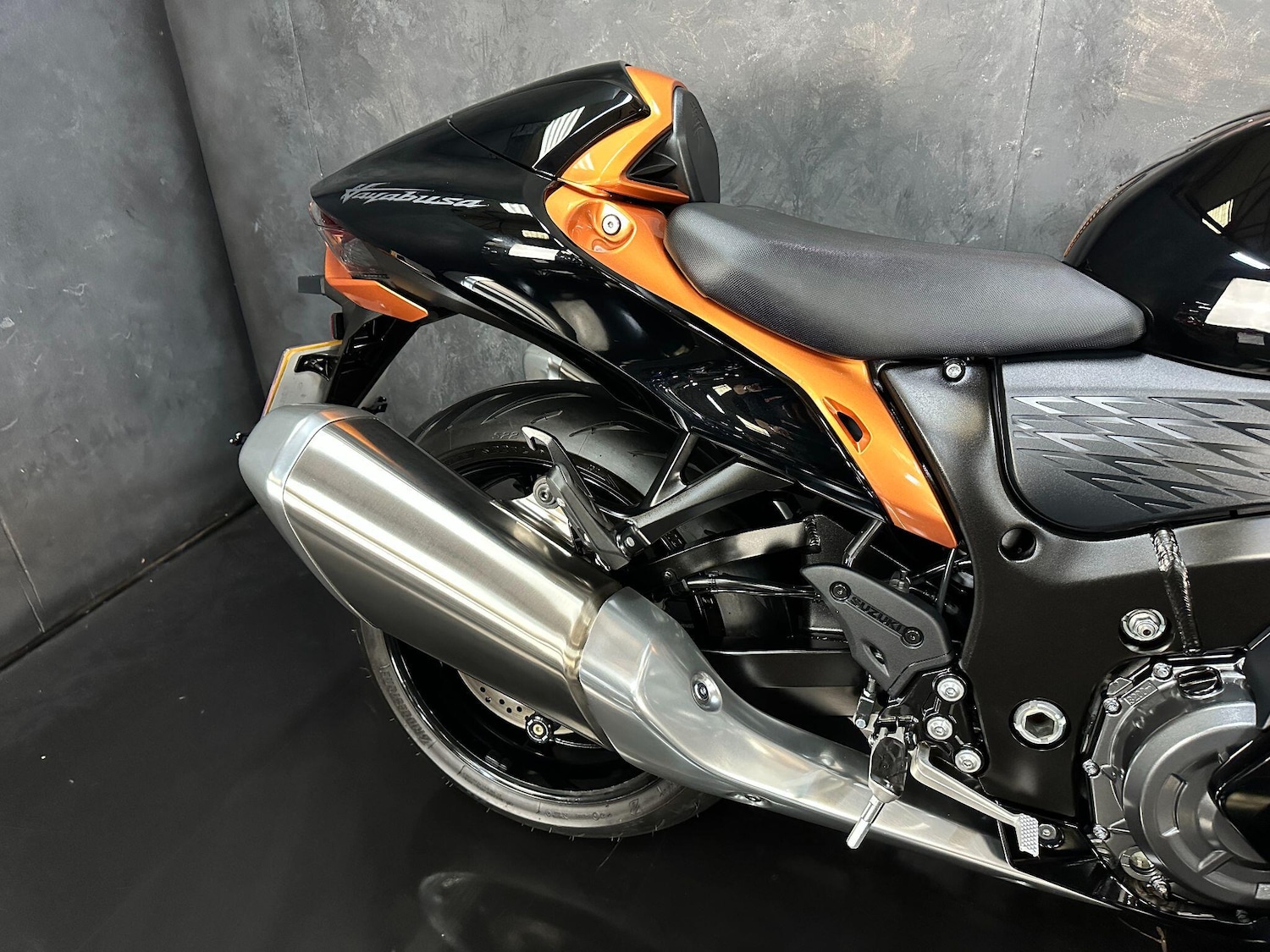 Used Suzuki GSX1300R Hayabusa for sale - 78947555: Photo 7