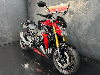 Used Suzuki GSX-S 2015 for sale - bike-78648273: Photo
