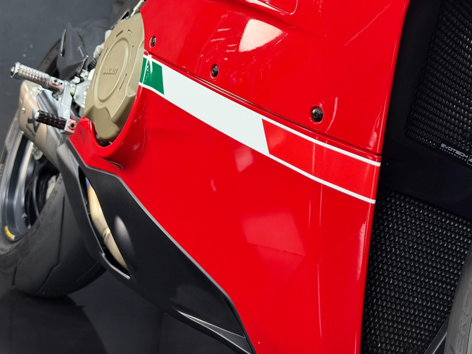 Used Ducati Panigale V4S 2020 for sale - 78585696: Photo 18
