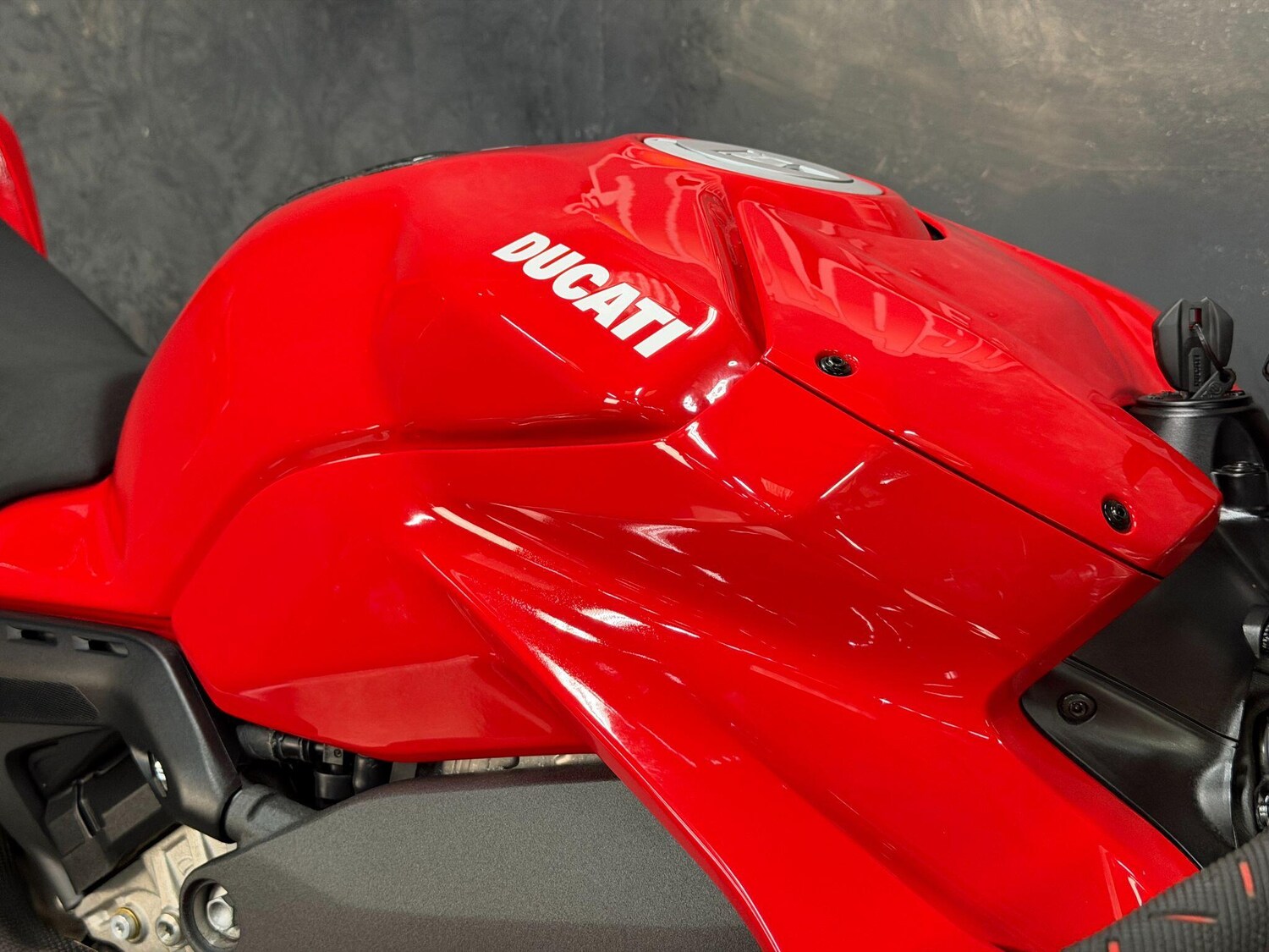 Used Ducati Panigale V4S 2020 for sale - 78585696: Photo 26