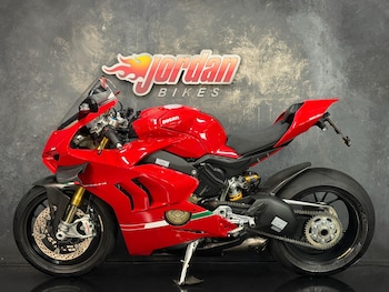 Used Ducati Panigale V4S 2020 for sale - bike-78585696: Photo