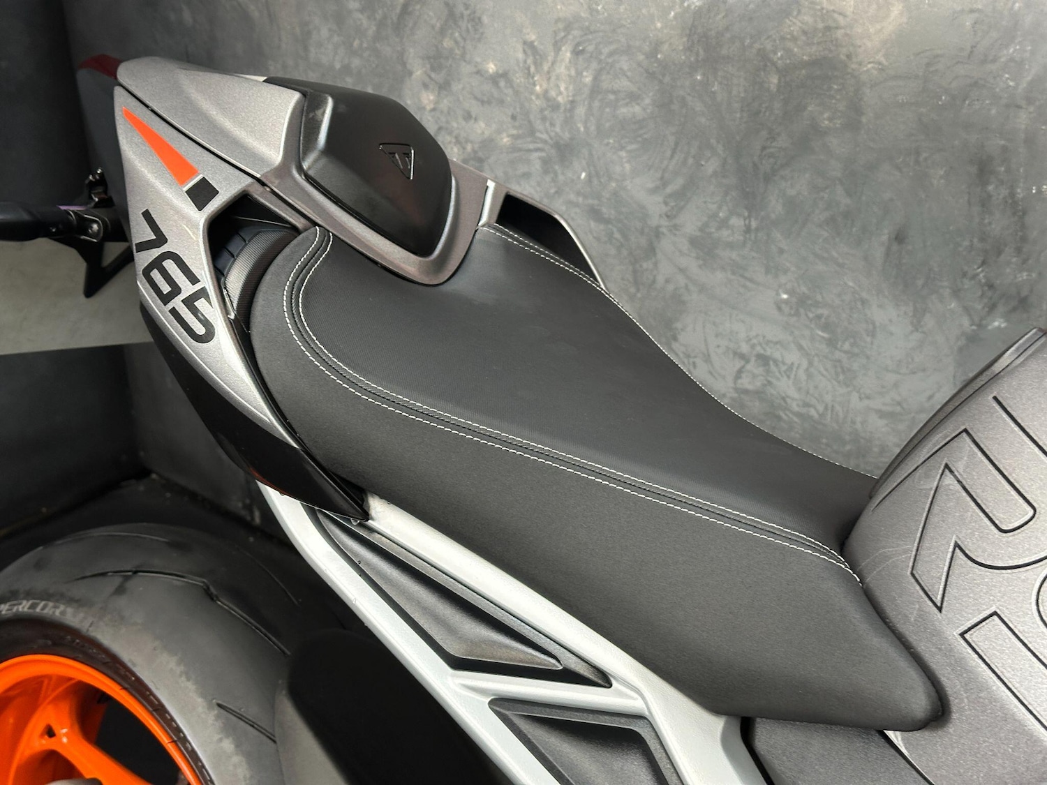 Used Triumph Street Triple 765 2024 for sale - 78891188: Photo 17