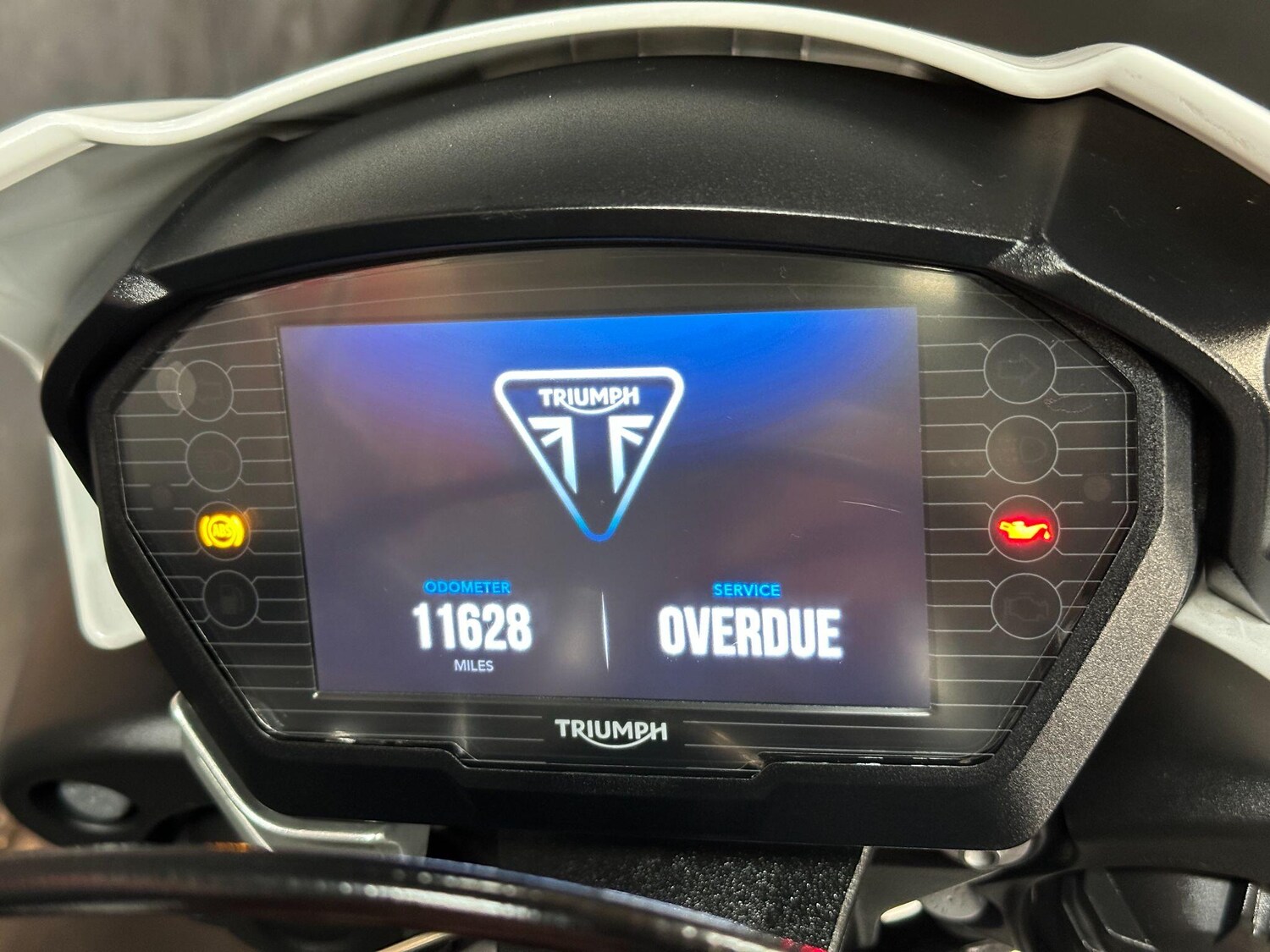Used Triumph STREET 2018 for sale - 78783944: Photo 3
