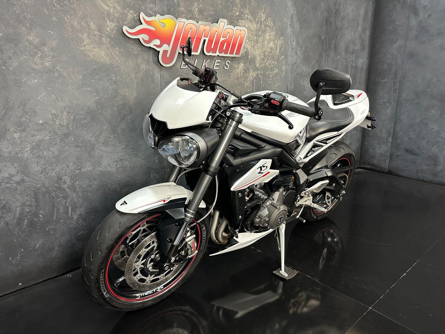 Used Triumph STREET 2018 for sale - 78783944: Photo 31