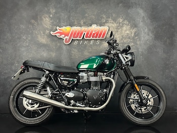 Used Triumph Speed Twin 900 2024 for sale - bike-79144898: Photo