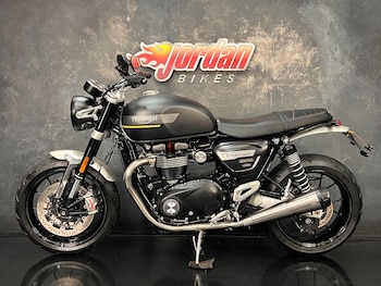 Used Triumph SPEED 2022 for sale - bike-78585751: Photo